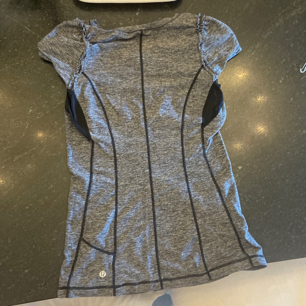 lululemon athletic wear grey top